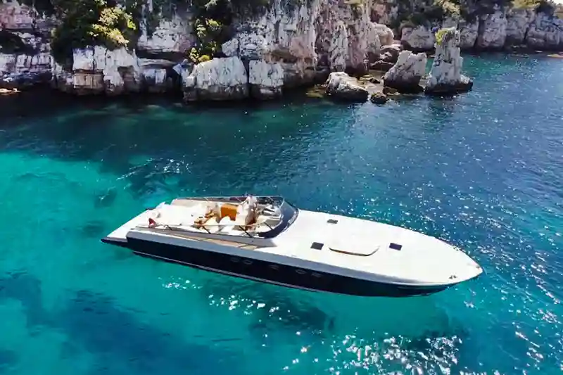 French Riviera yacht charter and boat rental | Charterminute