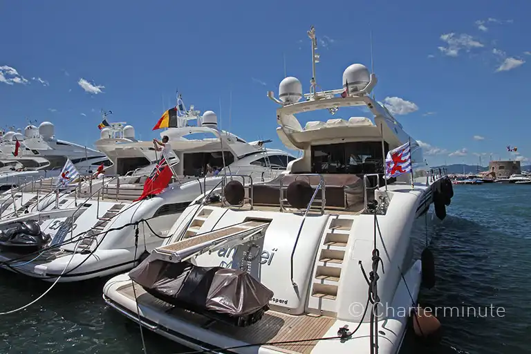 Mangusta sport yachts in Saint-Tropez