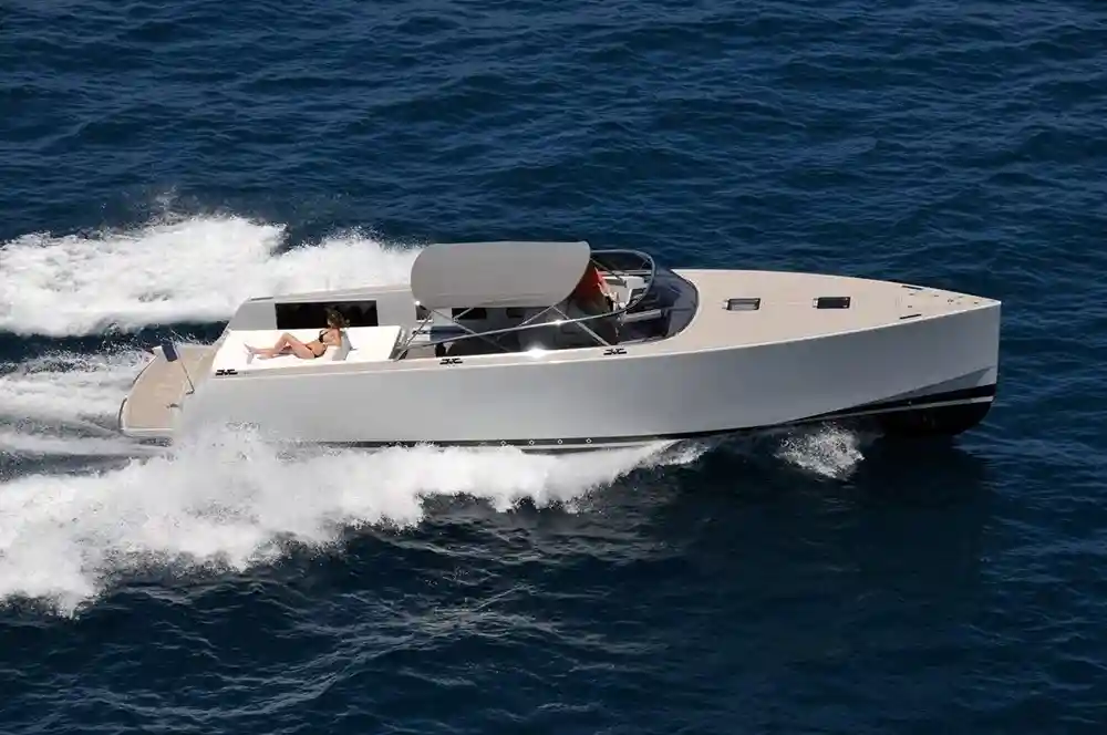 Van Dutch 40 boat rental near Cannes