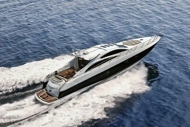 Sunseeker Predator 72 sport yacht rental