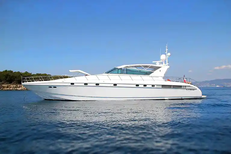 Affordable luxury yacht charter in Cannes on Leopard yacht