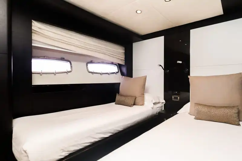 Twin cabin
